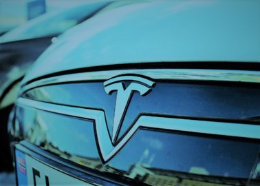 Valuing Tesla as an early, major tech company