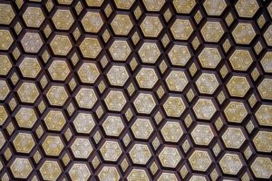 a hexagonal patter on a wall